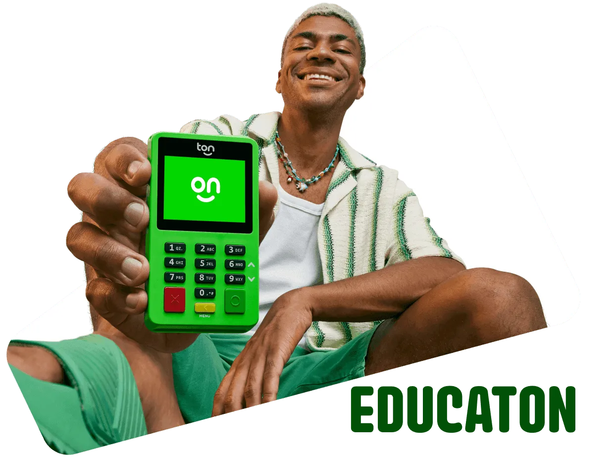 Ilustração de pagamento com cartão Visa verde da Super Conta Ton usando o sistema de aproximação do Tapton. A tela do dispositivo mostra o valor de R$ 200,00.